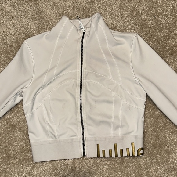 🦄✨RARE✨ Lululemon Define Jacket Cropped *Gold Size 6 *Special Edition Off White - Picture 3 of 16